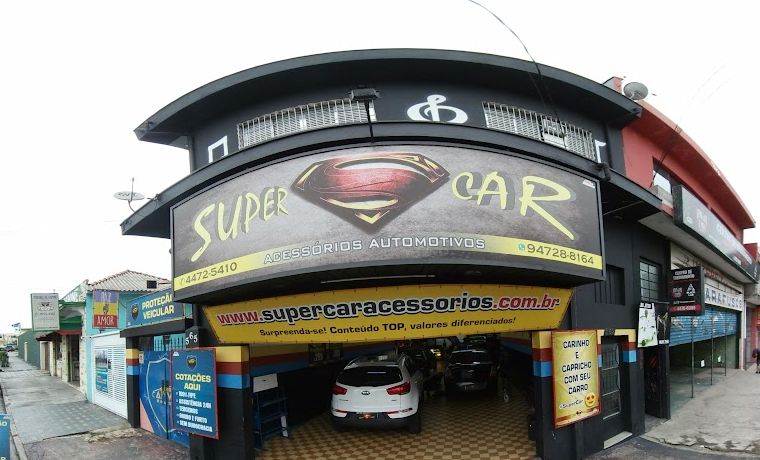 Fachada da Super Car na Av. Martim Francisco